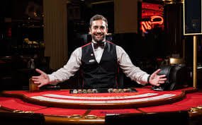 Antarmuka aplikasi master333 di Android dengan menu live casino, sportsbook, dan slot